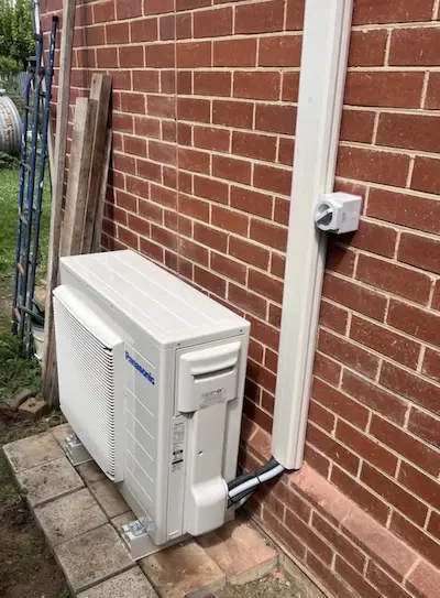 A new 8kw Panasonic that we installed replacing an old LG.